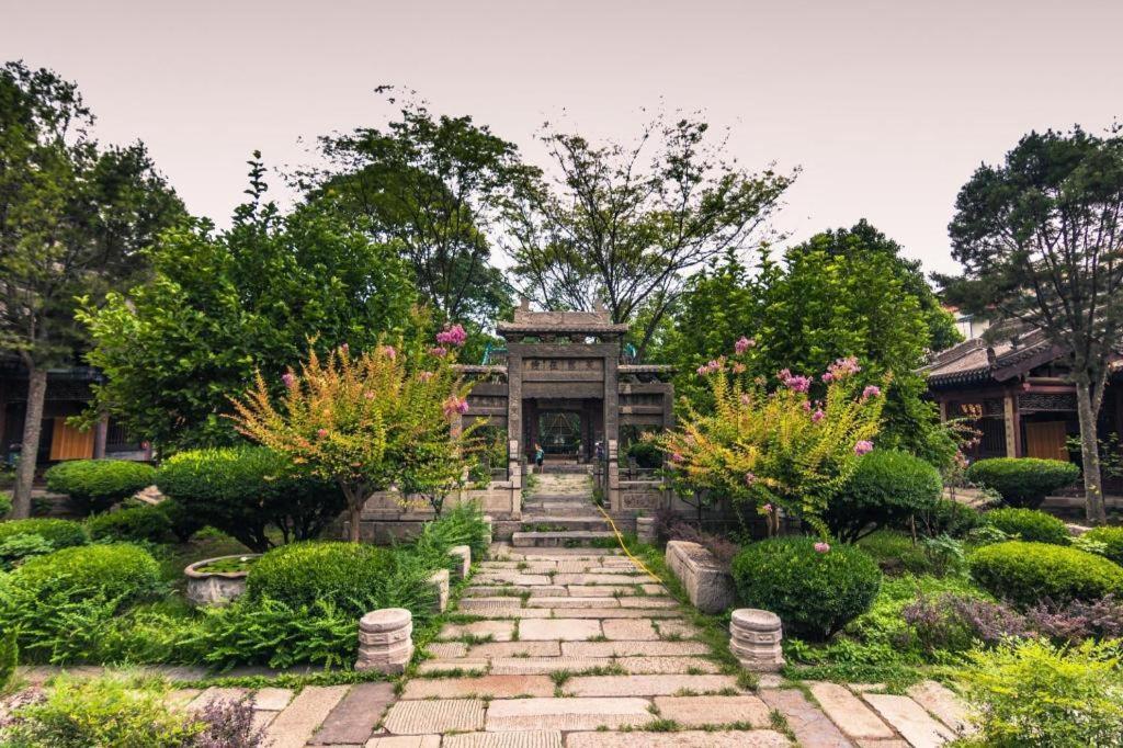 Greentree Inn Xi'An Bell And Drum Tower Food Street Ancient City Wall Ximen Express Hotel Exterior photo